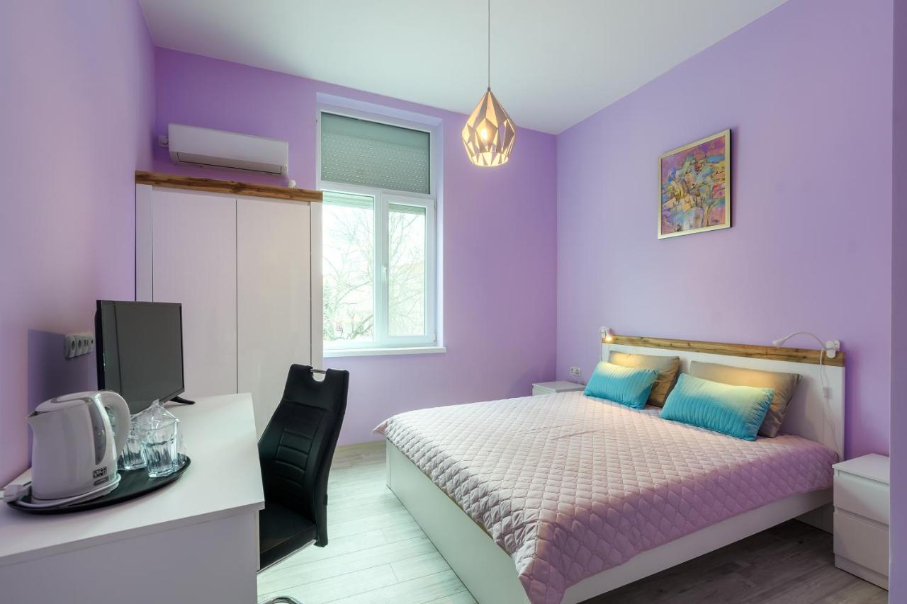 Hotel Пацо Burgas Esterno foto
